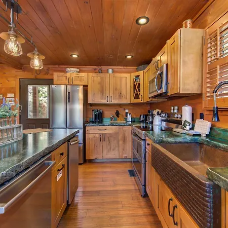 The Buckhorn By Stony Brook Cabins Gatlinburg Exterior photo